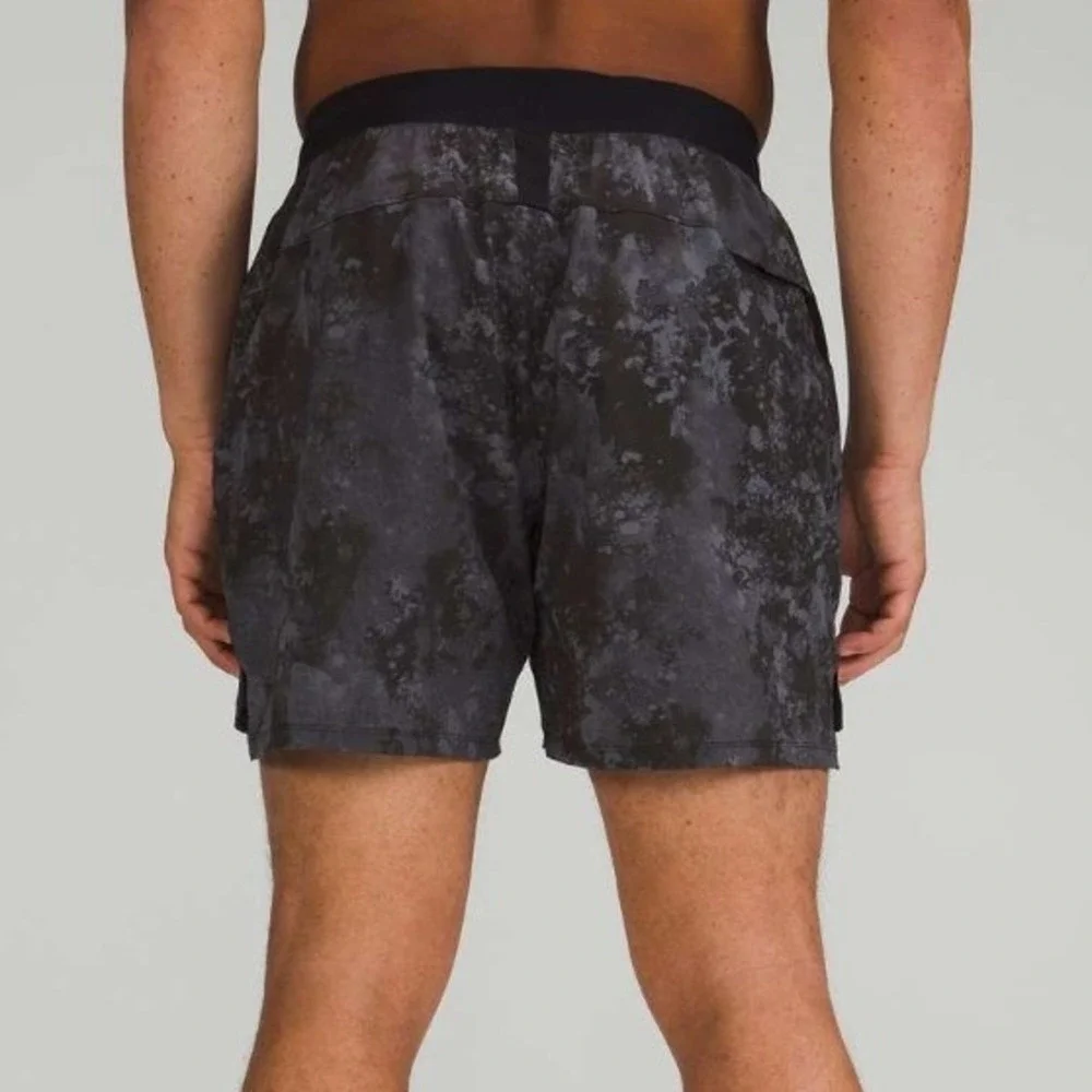 Lululemon License to Train Linerless Shorts 5